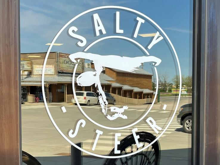 Salty Steer, Wall