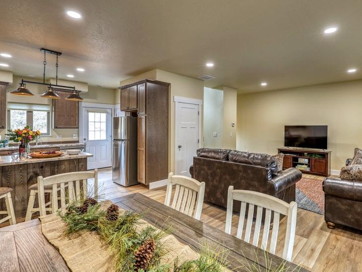 Rockerville Gold Town Lodging, Rockerville