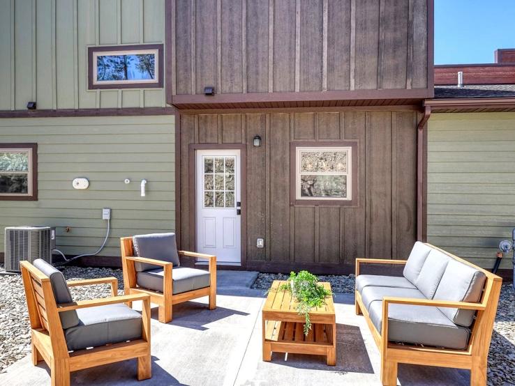 Rockerville Gold Town Lodging, Rockerville
