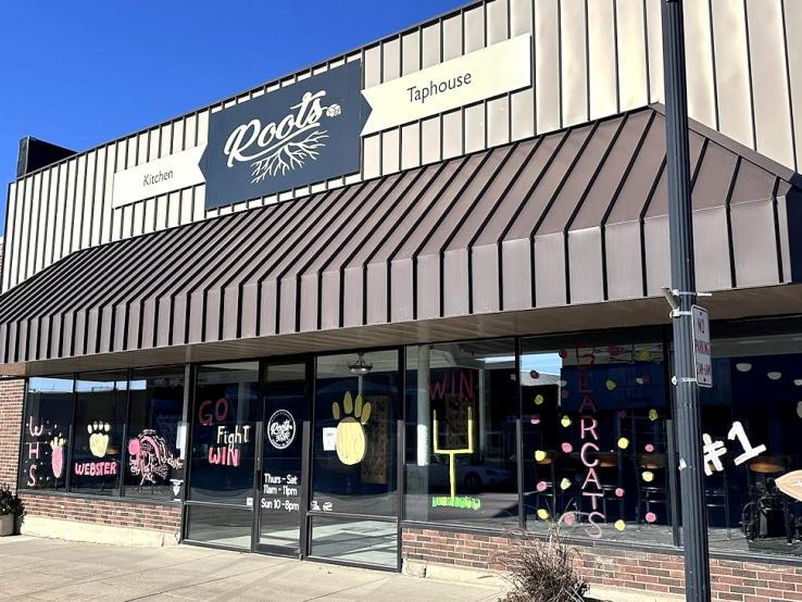 Roots Kitchen & Taphouse, Webster