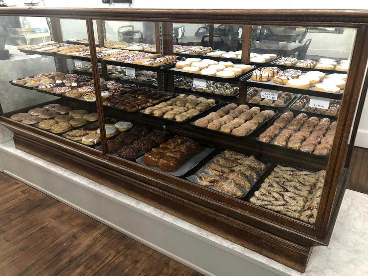 Ardy's Bakery, Clear Lake