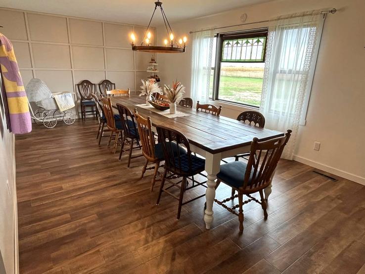 Circle F Farmhouse, Tripp