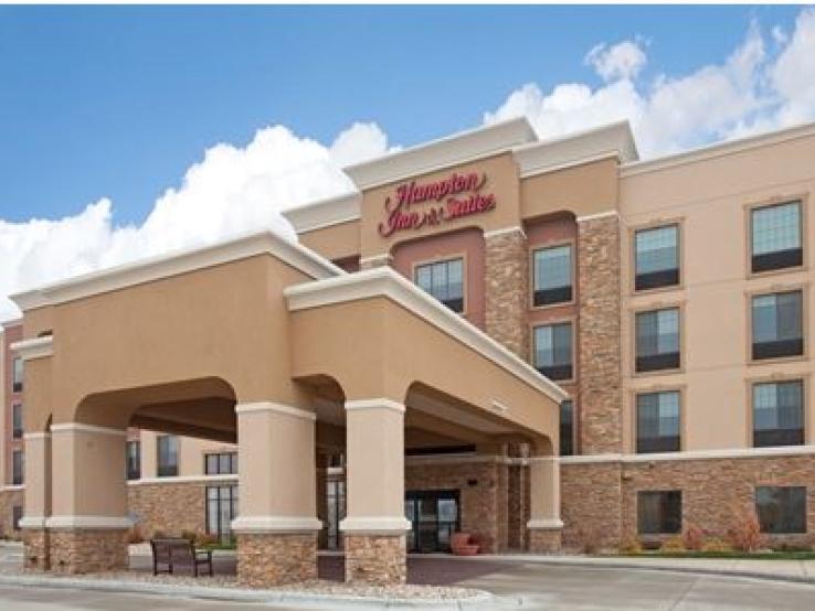 Hampton Inn & Suites Watertown