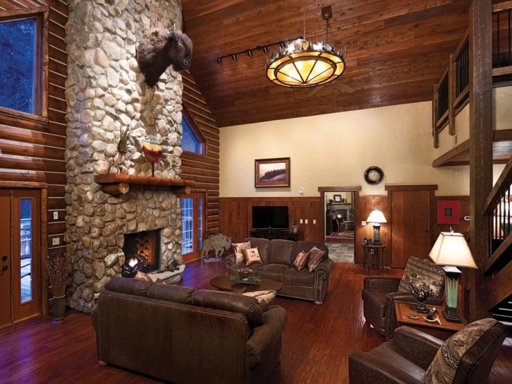 Reunion Cabin Living Room