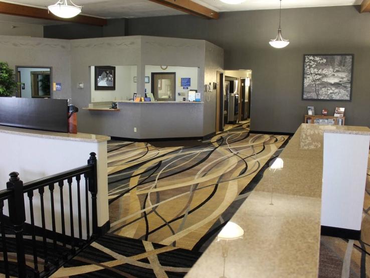 Days Inn Lobby