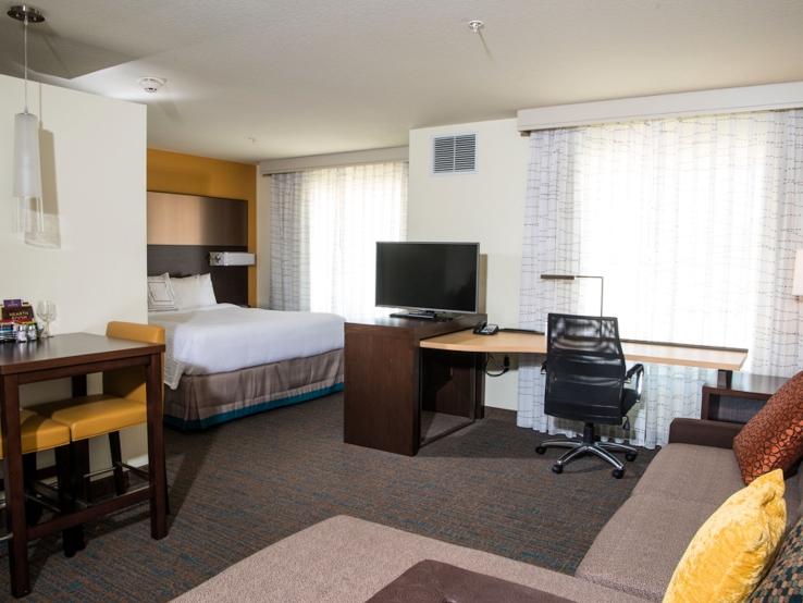 Residence Inn, WaTiki Indoor Waterpark Resort, Rapid City