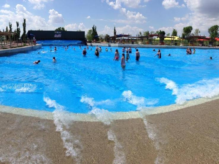 Wave Pool