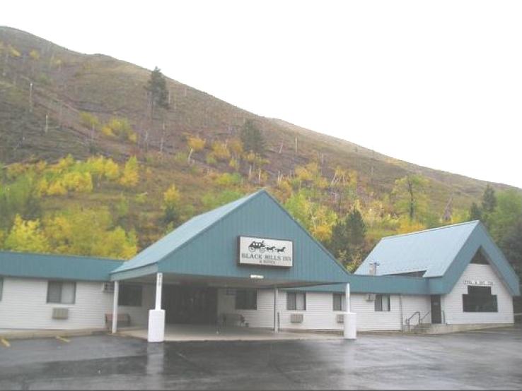 Black Hills Inn and Suites