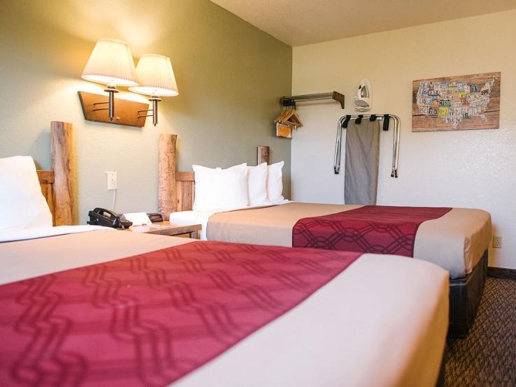 Custer Econo Lodge, Custer