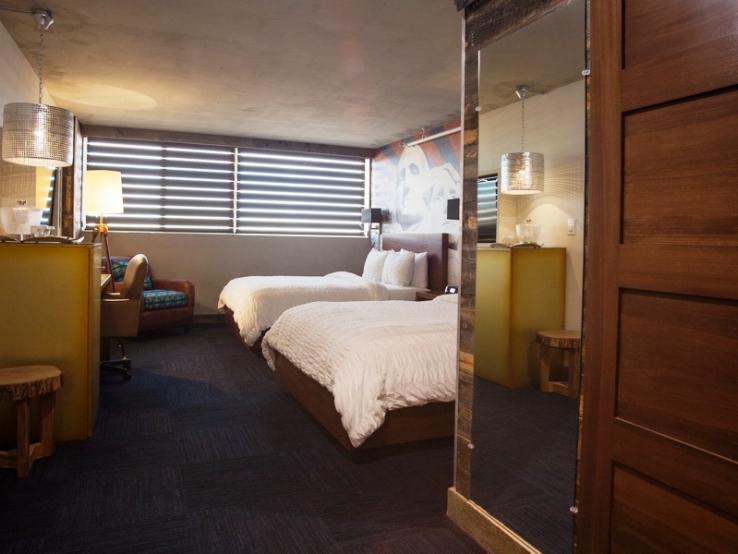 Dakota Room - King Bed
