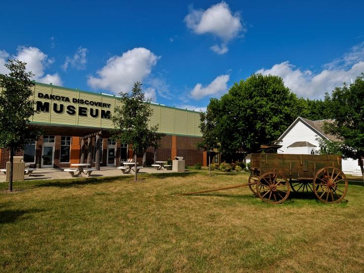 Dakota Discovery Museum