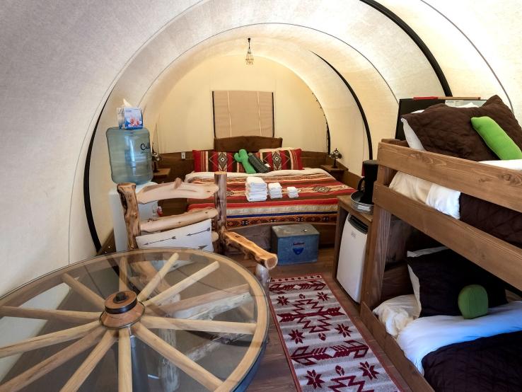 The Wagons at Rushmore Shadows | Travel South Dakota