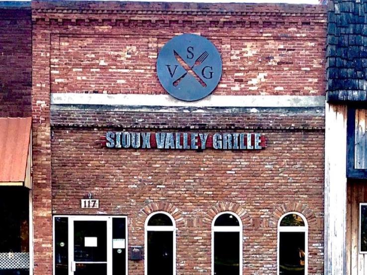 Sioux Valley Grille, Canton