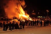 Winterfest, Lead