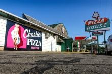 Charlie's Pizza House, Yankton