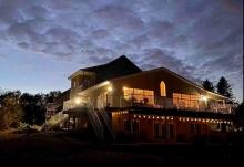 River Valley Retreat, Renner