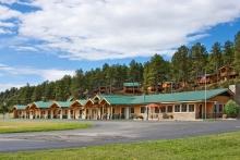 Rock Crest Lodge &amp; Cabins