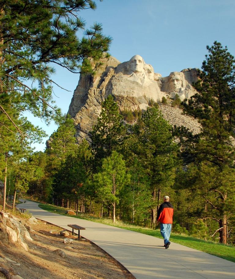 Mount Rushmore, Presidential Trail