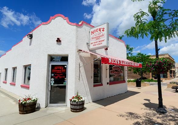 Nick’s Hamburgers – Brookings