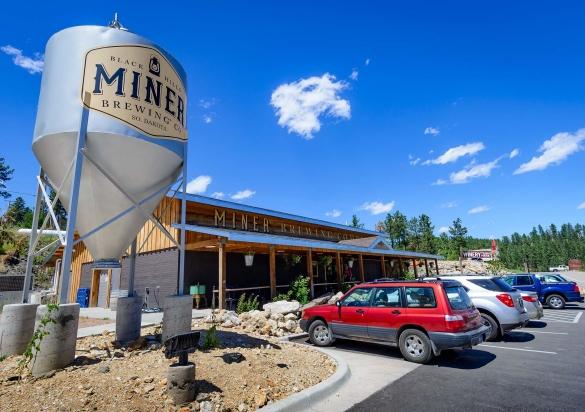 External view of Miner Brewing