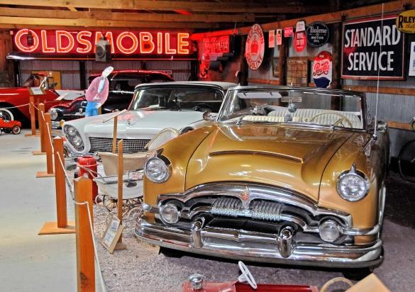 Cars at Pioneer Auto Show