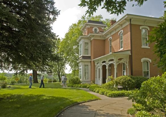 Mellette House