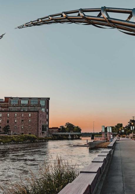 Arc of Dreams at sunset in Sioux Falls
