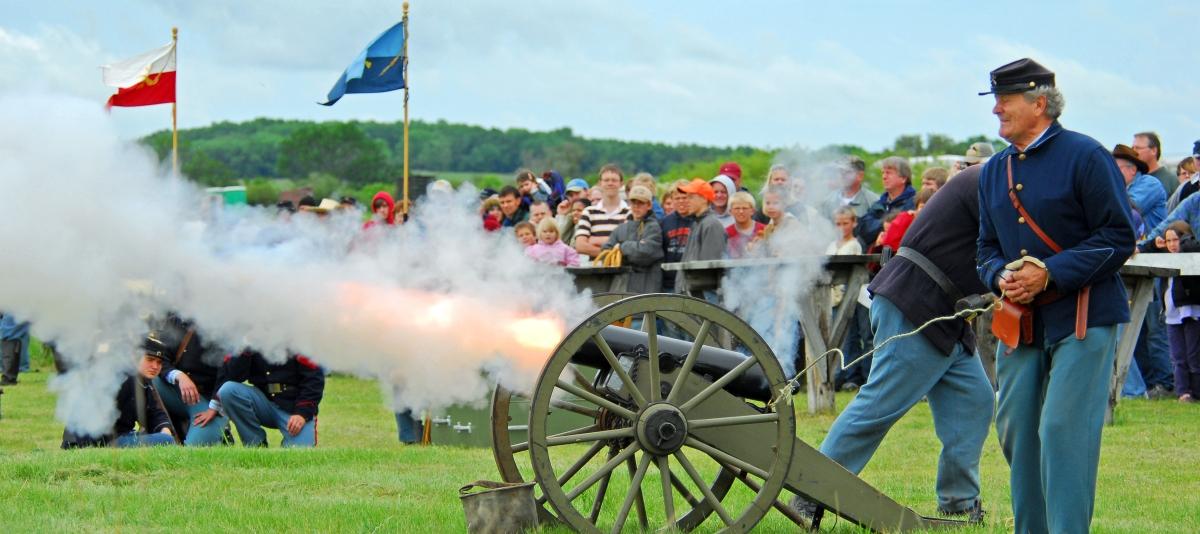 Fort Sisseton cannon